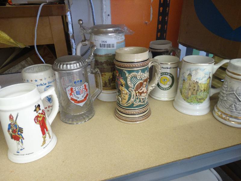 lot 1926 image: Stine glassware.