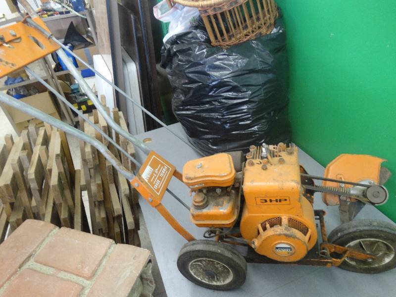 lot 1949 image: Montgomery ward 3 HP edger.