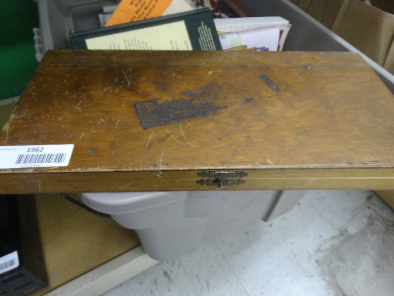 lot 1962 image: Stamp kit.