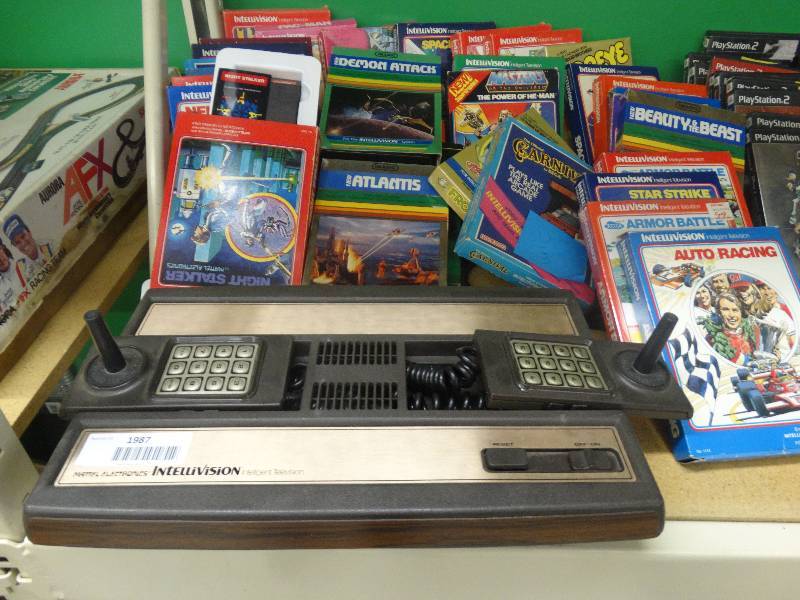 lot 1987 image: Intellivision console & big lot of games.