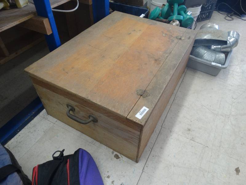 lot 2026 image: Box of mostly leather straps.