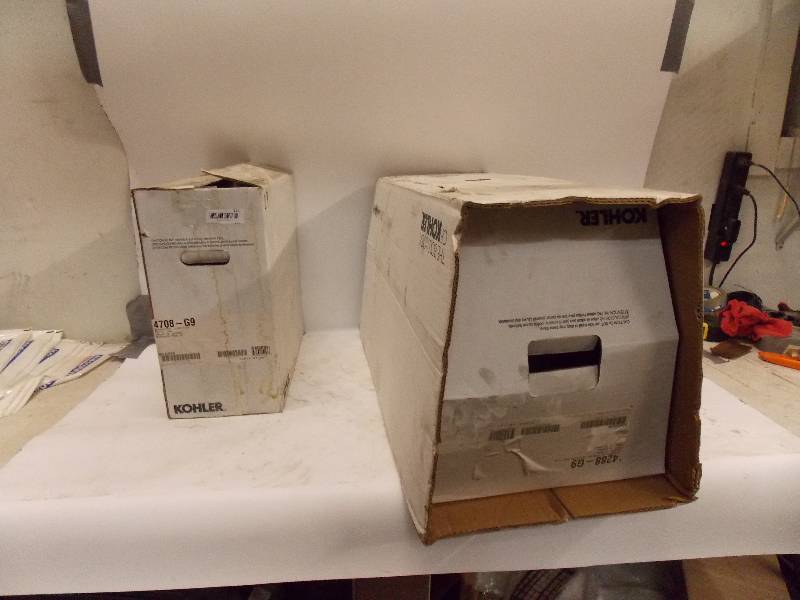 lot 125 image: Kohler Toilet Set