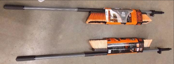 lot 4010 image: BLACK  DECKER 24 IndoorOutdoor Push Brooms