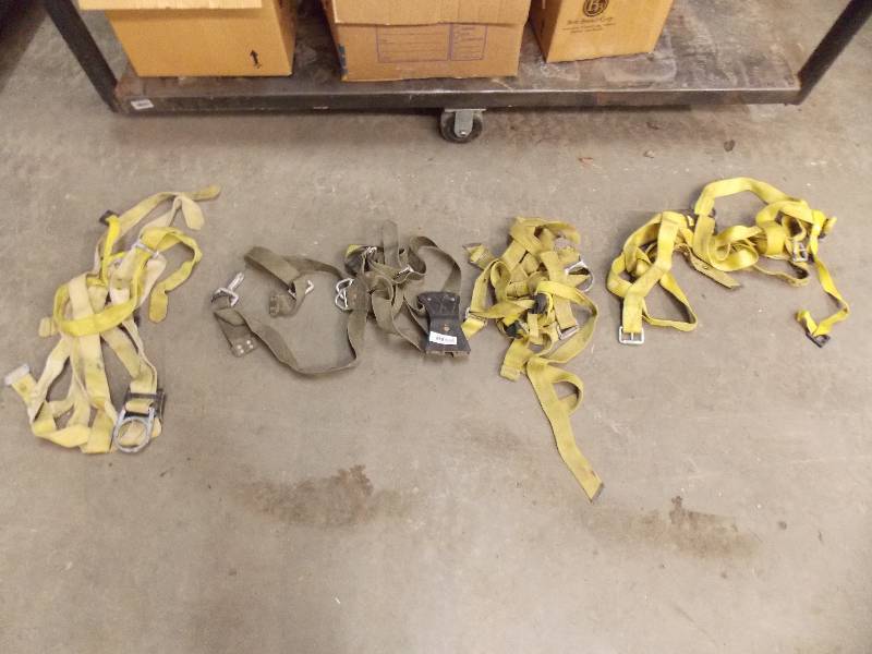 lot 211 image: Lot of Harnesses