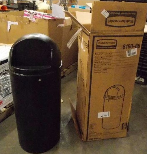 lot 4048 image: NEW Rubbermaid Marshal Containers