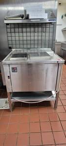 lot 5964 image: Commerical Wasserstrom Rethermalizer Model D967700300N