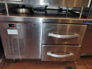 lot 5971 image: Commerical Wasserstrom 2-Drawer Refrigerated Chef Base