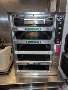 lot 10806 image: Commerical Duke Multi-Use Holding Cabinet