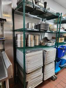 lot 10826 image: 5-Tier Green Epoxy Wire Shelving on Casters