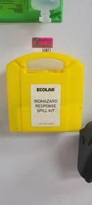 lot 10871 image: Ecolab Biohazard Spill Kit