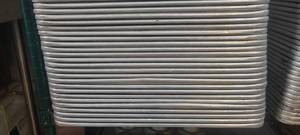 lot 10883 image: Lot of 17 Aluminum Perferated Full Size Pans