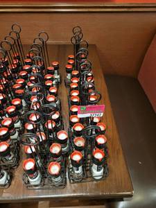 lot 37243 image: Lot of 25 Salt and Pepper caddy