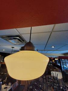 lot 37383 image: Lot of 2 Pendant lights