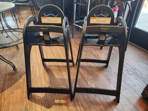 lot 37390 image: Lot if 2 Koala Kare High Chair, Hard Plastic