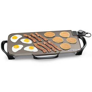 lot 15313 image: Presto 07062 22 Electric Ceramic Griddle wRemovable Handles