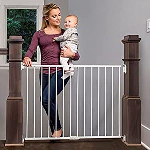 lot 15374 image: Regalo 2-in-1 Extra Wide Stairway and Hallway Walk ThroughBaby Safety Gate, Hardware Mounting, White (B07H9N7DW4)