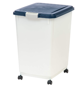 lot 15324 image: 69qt Dog Food Storage Container On Wheels