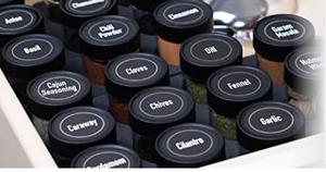 lot 15413 image: A Bunch Of Small Spice Containers