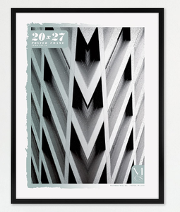 lot 20158 image: 20x27 poster frame