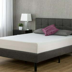 lot 5852 image: Sleep Master Green Tea Memory Foam Mattress (Queen Size)