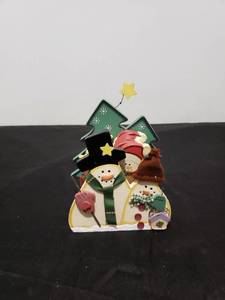 lot 2226 image: wood snowman coaster set