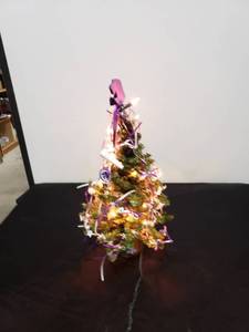 lot 2242 image: KSU lighted tree