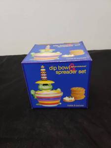 lot 2293 image: dip bowl & spreader set NIB