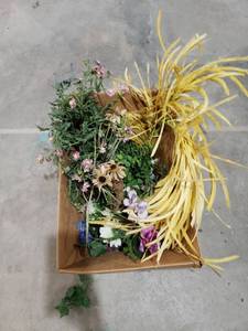 lot 2346 image: lot of swagswreaths