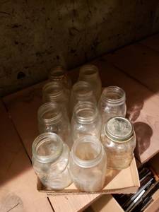lot 2394 image: lot of canning jars