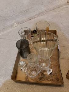 lot 2396 image: l9t of clear glass