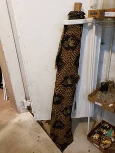 lot 2399 image: huge roll elephantcheetah fabric 56 wide