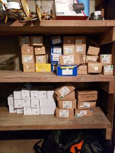 lot 2412 image: huge lot door knobshandles in boxes