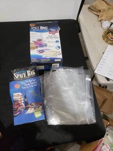 lot 2542 image: lot of vacuum bags
