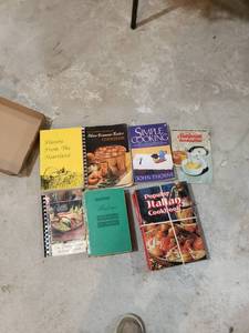 lot 2561 image: lot of cook books