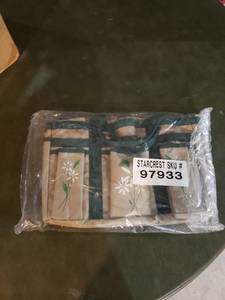 lot 2575 image: garden bag factory sealed