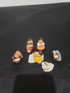 lot 2627 image: authentic peruvian nativity