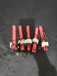 lot 2664 image: se 5 window candles need bulbs