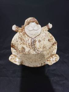 lot 2665 image: stone Santa bowl