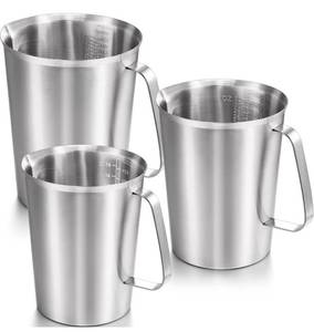 lot 40028 image: Stainless Steel Measuring Cups 3 Pieces Measuring Pitcher with Handle Measuring Cup with Markings for Latte Art, Water Pouring 16 Ounces (2 Cup) 32 Ounces (4 Cup) 64 Ounces (8 Cup)
