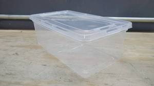 lot 56589 image: Lot of 20 Iris Storage TotesShoe Containers With Lids 13x7.5x4