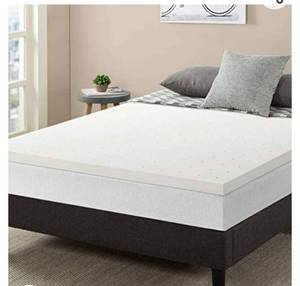 lot 68687 image: Best Price Mattress 2 Inch Ventilated Memory Foam Mattress Topper, CertiPUR-US Certified, King ,Retail $127