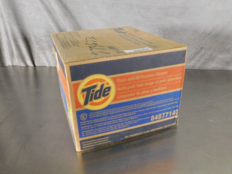 lot 3611 image: Case of Tide Floor and All Purpose Cleaner