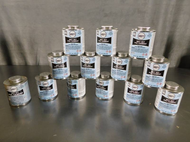lot 3647 image: Lot of Harveys Wet Set PVC Cement