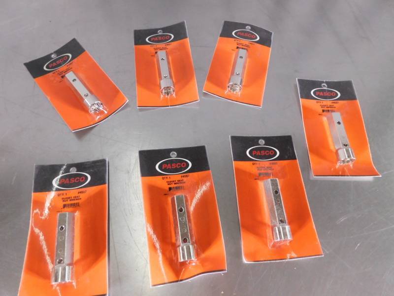 lot 3723 image: Lot of Pasco Closet Seat Nut Wrenchs