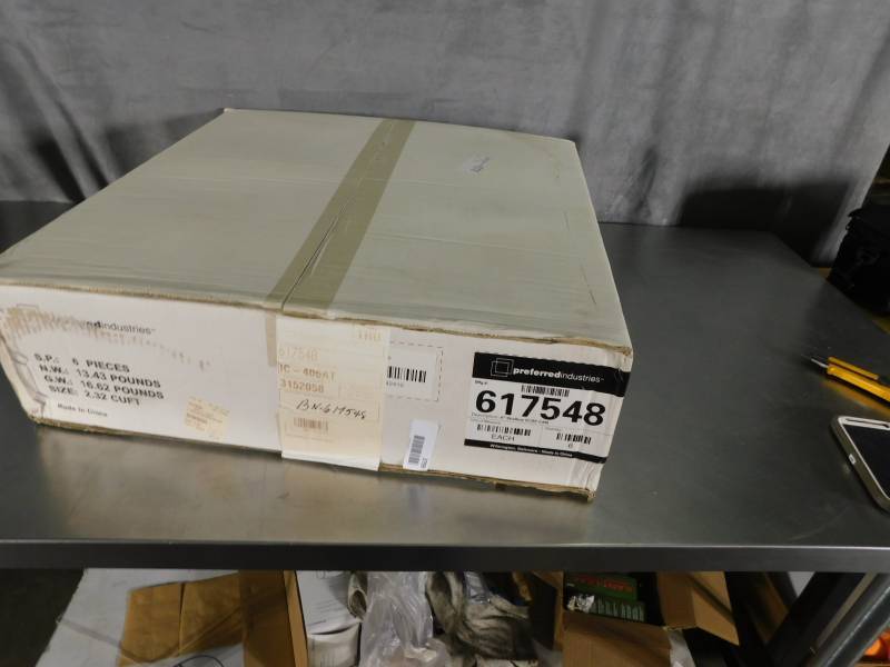 lot 3799 image: Case of ICAT Canlight