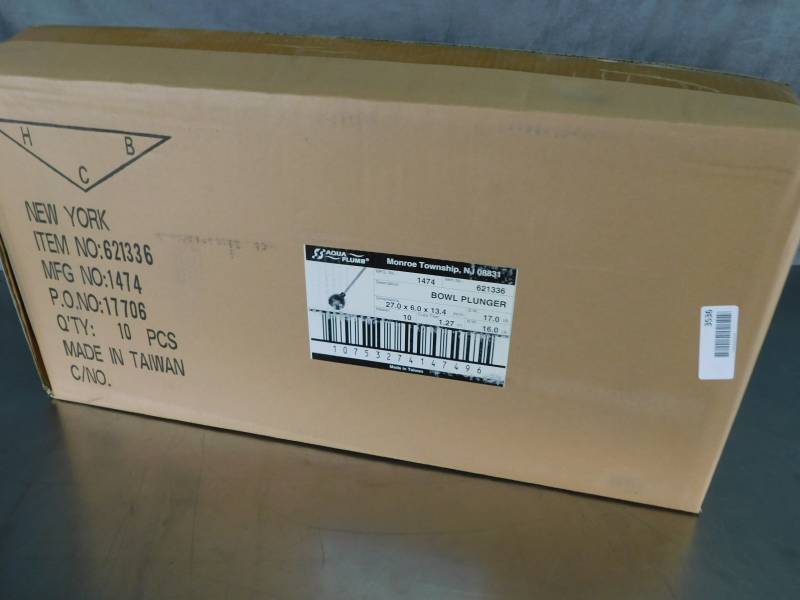 lot 3537 image: Case of Toilet Bowl Plungers