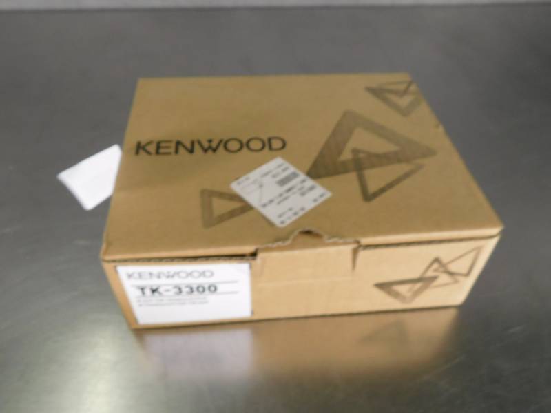 lot 3839 image: Kenwood TK-3300-U4P Two-way Radio