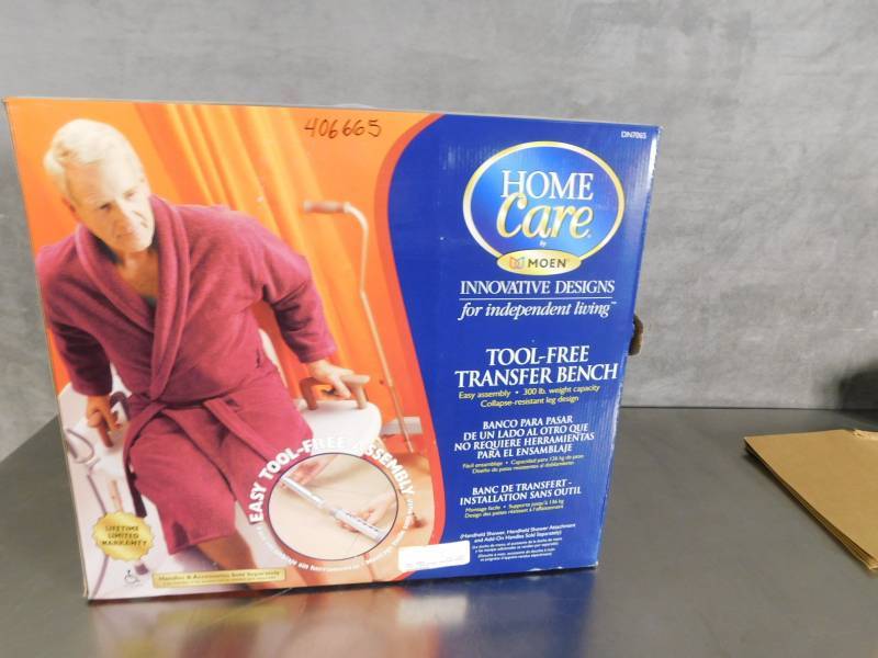 lot 3883 image: Home Care Tool Free Transfer Bench