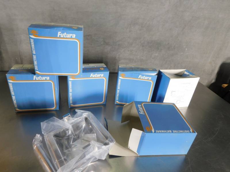 lot 3938 image: Lot of Recess Paper Holders