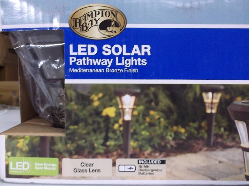 lot 8050 image: Hampton Bay LED Solar Pathway Lights 6-Lights